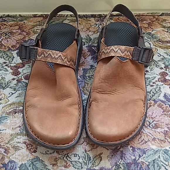 Chaco Shoes - Chaco Toe Coops- Cognac